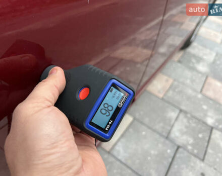 Красный Хонда Цивик, объемом двигателя 1.3 л и пробегом 321 тыс. км за 5650 $, фото 46 на Automoto.ua