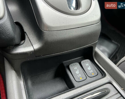 Красный Хонда Цивик, объемом двигателя 1.3 л и пробегом 321 тыс. км за 5650 $, фото 22 на Automoto.ua