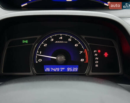 Червоний Хонда Сівік, об'ємом двигуна 1.8 л та пробігом 267 тис. км за 6200 $, фото 25 на Automoto.ua