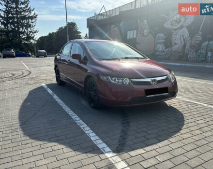 Червоний Хонда Сівік, об'ємом двигуна 1.8 л та пробігом 203 тис. км за 6599 $, фото 2 на Automoto.ua