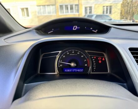 Красный Хонда Цивик, объемом двигателя 1.8 л и пробегом 153 тыс. км за 6800 $, фото 10 на Automoto.ua