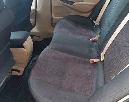 Красный Хонда Цивик, объемом двигателя 1.8 л и пробегом 211 тыс. км за 5200 $, фото 11 на Automoto.ua