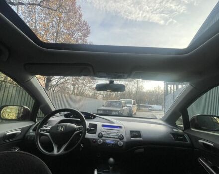 Красный Хонда Цивик, объемом двигателя 1.8 л и пробегом 198 тыс. км за 6400 $, фото 6 на Automoto.ua