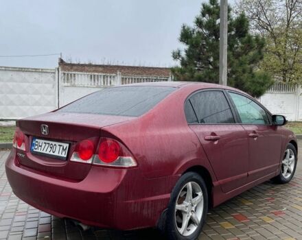 Красный Хонда Цивик, объемом двигателя 1.8 л и пробегом 212 тыс. км за 6900 $, фото 3 на Automoto.ua