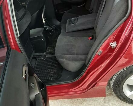 Красный Хонда Цивик, объемом двигателя 1.8 л и пробегом 70 тыс. км за 8900 $, фото 21 на Automoto.ua