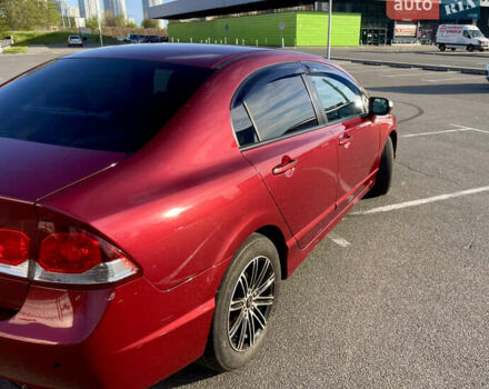 Красный Хонда Цивик, объемом двигателя 1.8 л и пробегом 291 тыс. км за 8000 $, фото 4 на Automoto.ua