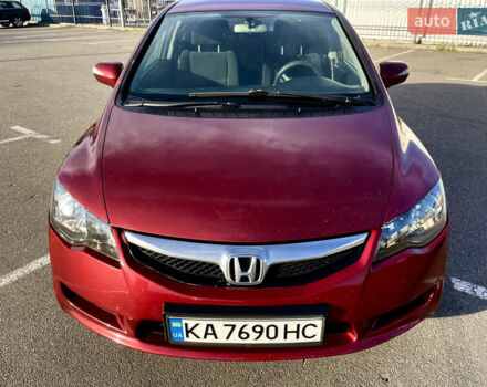 Красный Хонда Цивик, объемом двигателя 1.8 л и пробегом 291 тыс. км за 8000 $, фото 5 на Automoto.ua