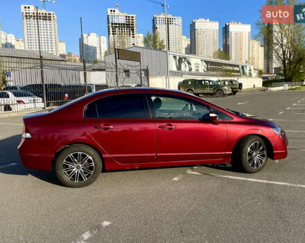 Красный Хонда Цивик, объемом двигателя 1.8 л и пробегом 291 тыс. км за 8000 $, фото 11 на Automoto.ua