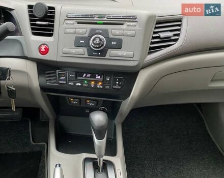 Червоний Хонда Сівік, об'ємом двигуна 1.8 л та пробігом 151 тис. км за 12900 $, фото 14 на Automoto.ua