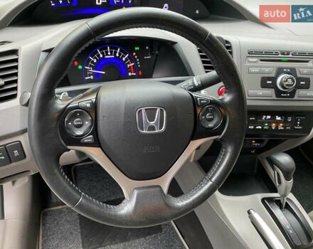 Червоний Хонда Сівік, об'ємом двигуна 1.8 л та пробігом 151 тис. км за 12900 $, фото 11 на Automoto.ua