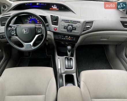 Червоний Хонда Сівік, об'ємом двигуна 1.8 л та пробігом 151 тис. км за 12900 $, фото 12 на Automoto.ua