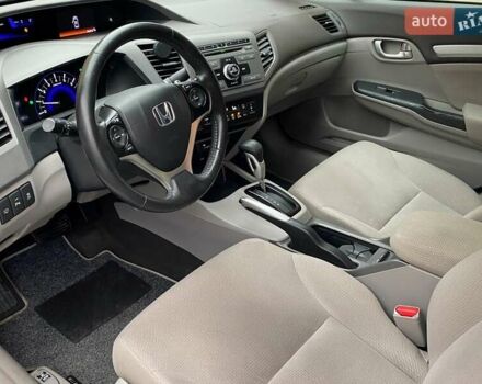 Червоний Хонда Сівік, об'ємом двигуна 1.8 л та пробігом 151 тис. км за 12900 $, фото 10 на Automoto.ua