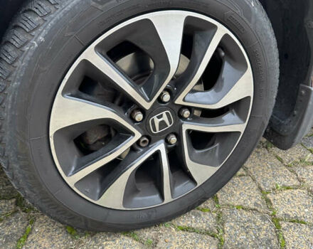 Красный Хонда Цивик, объемом двигателя 1.8 л и пробегом 182 тыс. км за 11000 $, фото 5 на Automoto.ua