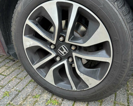 Красный Хонда Цивик, объемом двигателя 1.8 л и пробегом 182 тыс. км за 11000 $, фото 4 на Automoto.ua