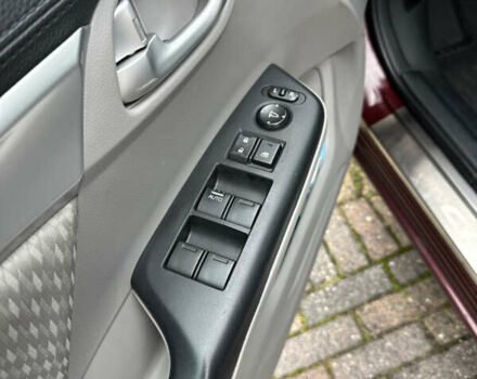 Красный Хонда Цивик, объемом двигателя 1.8 л и пробегом 182 тыс. км за 11000 $, фото 7 на Automoto.ua