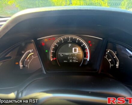 Красный Хонда Цивик, объемом двигателя 1.9 л и пробегом 77 тыс. км за 11000 $, фото 2 на Automoto.ua