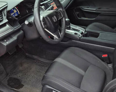Красный Хонда Цивик, объемом двигателя 2 л и пробегом 119 тыс. км за 14400 $, фото 17 на Automoto.ua