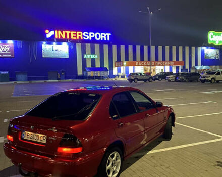 Красный Хонда Цивик, объемом двигателя 1.4 л и пробегом 324 тыс. км за 2700 $, фото 2 на Automoto.ua