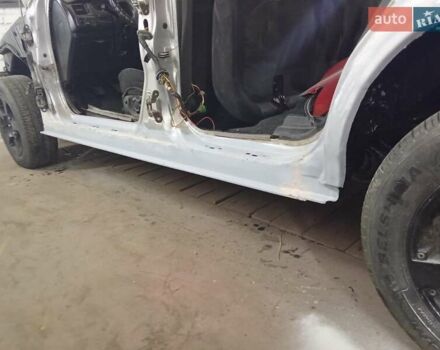 Червоний Хонда Сівік, об'ємом двигуна 1.4 л та пробігом 200 тис. км за 5200 $, фото 4 на Automoto.ua