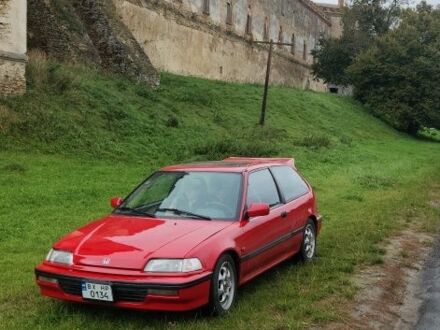 Хонда Цивик 1988 в Хмельницком на Automoto.ua Красный Хонда Цивик, объемом двигателя 1.4 л и пробегом 240 тыс. км за 4500 $, фото 1 на Automoto.ua