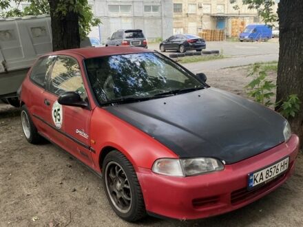 Хонда Цивик 1995 в Киеве на Automoto.ua Красный Хонда Цивик, объемом двигателя 1.3 л и пробегом 400 тыс. км за 2000 $, фото 1 на Automoto.ua