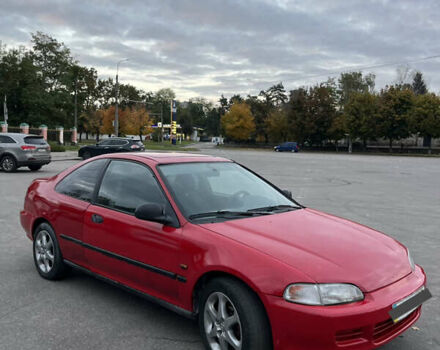 Красный Хонда Цивик, объемом двигателя 1.5 л и пробегом 350 тыс. км за 3500 $, фото 1 на Automoto.ua