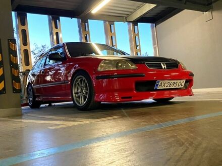 Хонда Цивик 1996 в Харькове на Automoto.ua Красный Хонда Цивик, объемом двигателя 1.4 л и пробегом 0 тыс. км за 5700 $, фото 1 на Automoto.ua