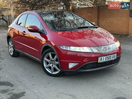 Красный Хонда Цивик, объемом двигателя 1.8 л и пробегом 272 тыс. км за 6000 $, фото 1 на Automoto.ua