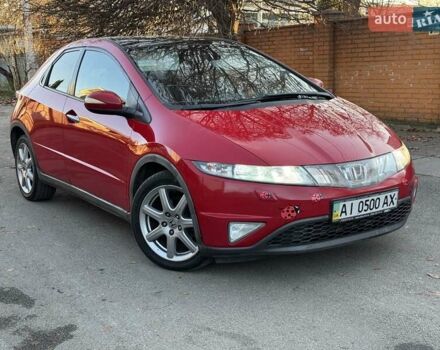 Красный Хонда Цивик, объемом двигателя 1.8 л и пробегом 272 тыс. км за 5700 $, фото 1 на Automoto.ua