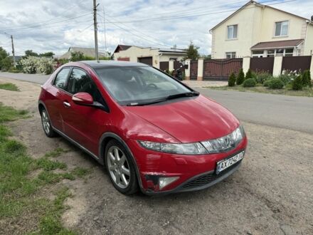 Хонда Цивик 2007 в Беляевке на Automoto.ua Красный Хонда Цивик, объемом двигателя 1.8 л и пробегом 280 тыс. км за 5400 $, фото 1 на Automoto.ua