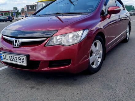 Хонда Сівік 2008 у Луцьку на Automoto.ua Червоний Хонда Сівік, об'ємом двигуна 1.8 л та пробігом 223 тис. км за 6500 $, фото 1 на Automoto.ua