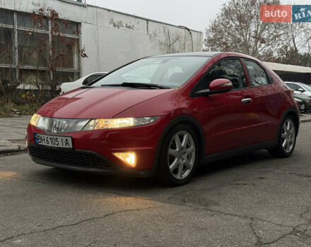 Красный Хонда Цивик, объемом двигателя 1.8 л и пробегом 282 тыс. км за 5999 $, фото 1 на Automoto.ua