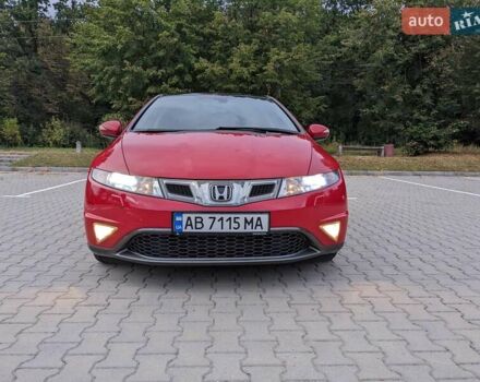 Красный Хонда Цивик, объемом двигателя 1.8 л и пробегом 199 тыс. км за 8900 $, фото 1 на Automoto.ua