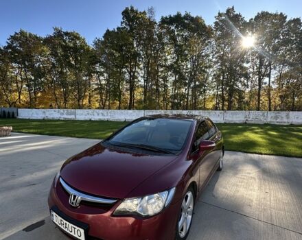 Хонда Цивик 2009 в Луцке на Automoto.ua Красный Хонда Цивик, объемом двигателя 1.3 л и пробегом 300 тыс. км за 4500 $, фото 1 на Automoto.ua