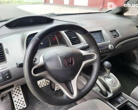 Хонда Цивик, объемом двигателя 1.8 л и пробегом 203 тыс. км за 6700 $, фото 6 на Automoto.ua