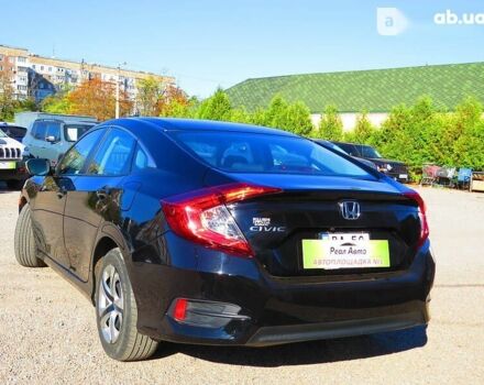 Хонда Цивик, объемом двигателя 2 л и пробегом 42 тыс. км за 13600 $, фото 1 на Automoto.ua