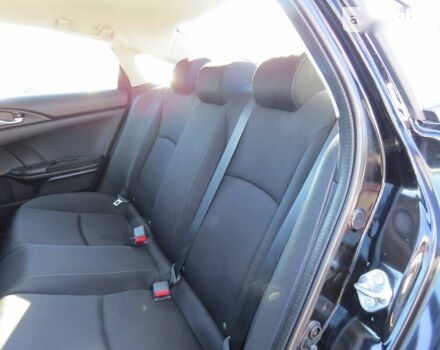 Хонда Цивик, объемом двигателя 2 л и пробегом 42 тыс. км за 13600 $, фото 9 на Automoto.ua