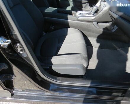 Хонда Цивик, объемом двигателя 2 л и пробегом 42 тыс. км за 13600 $, фото 19 на Automoto.ua