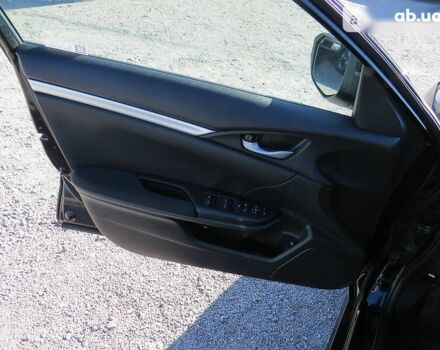 Хонда Цивик, объемом двигателя 2 л и пробегом 42 тыс. км за 13600 $, фото 4 на Automoto.ua