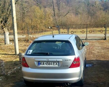 Хонда Цивик, объемом двигателя 1.7 л и пробегом 240 тыс. км за 3120 $, фото 11 на Automoto.ua
