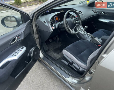 Хонда Цивик, объемом двигателя 1.4 л и пробегом 176 тыс. км за 6200 $, фото 2 на Automoto.ua