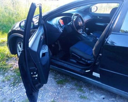 Хонда Цивик, объемом двигателя 1.3 л и пробегом 129 тыс. км за 6200 $, фото 9 на Automoto.ua