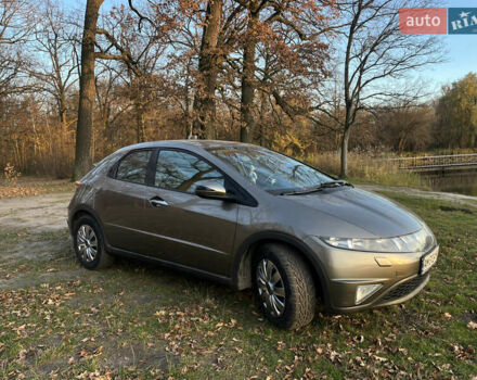 Хонда Цивик, объемом двигателя 1.8 л и пробегом 160 тыс. км за 7500 $, фото 1 на Automoto.ua