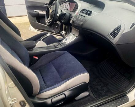 Хонда Сівік, об'ємом двигуна 18 л та пробігом 163 тис. км за 6300 $, фото 9 на Automoto.ua