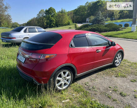 Хонда Цивик, объемом двигателя 1.8 л и пробегом 82 тыс. км за 7800 $, фото 6 на Automoto.ua