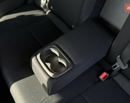 Хонда Цивик, объемом двигателя 1.99 л и пробегом 0 тыс. км за 35494 $, фото 42 на Automoto.ua