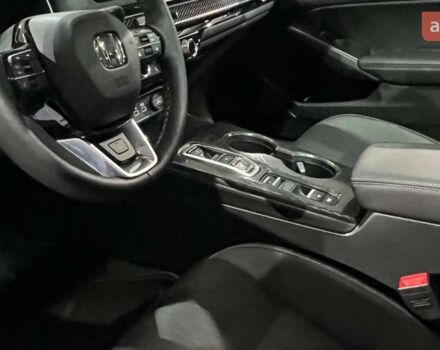 купить новое авто Хонда Цивик 2024 года от официального дилера «Юме Авто Центр» Хонда фото