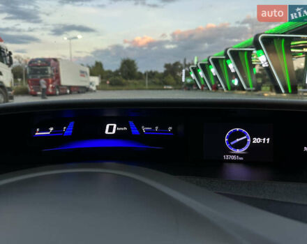 Хонда Цивик, объемом двигателя 1.8 л и пробегом 137 тыс. км за 9400 $, фото 10 на Automoto.ua