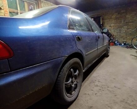 Хонда Цивик, объемом двигателя 1.3 л и пробегом 0 тыс. км за 1350 $, фото 3 на Automoto.ua