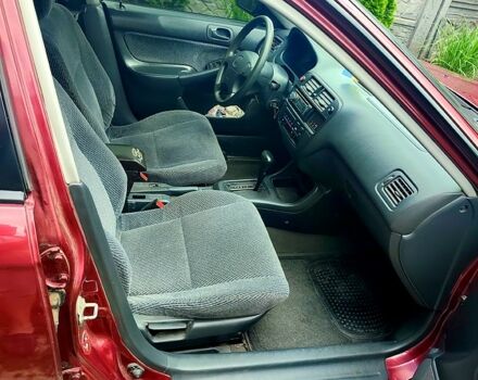 Хонда Цивик, объемом двигателя 1.4 л и пробегом 169 тыс. км за 3800 $, фото 8 на Automoto.ua